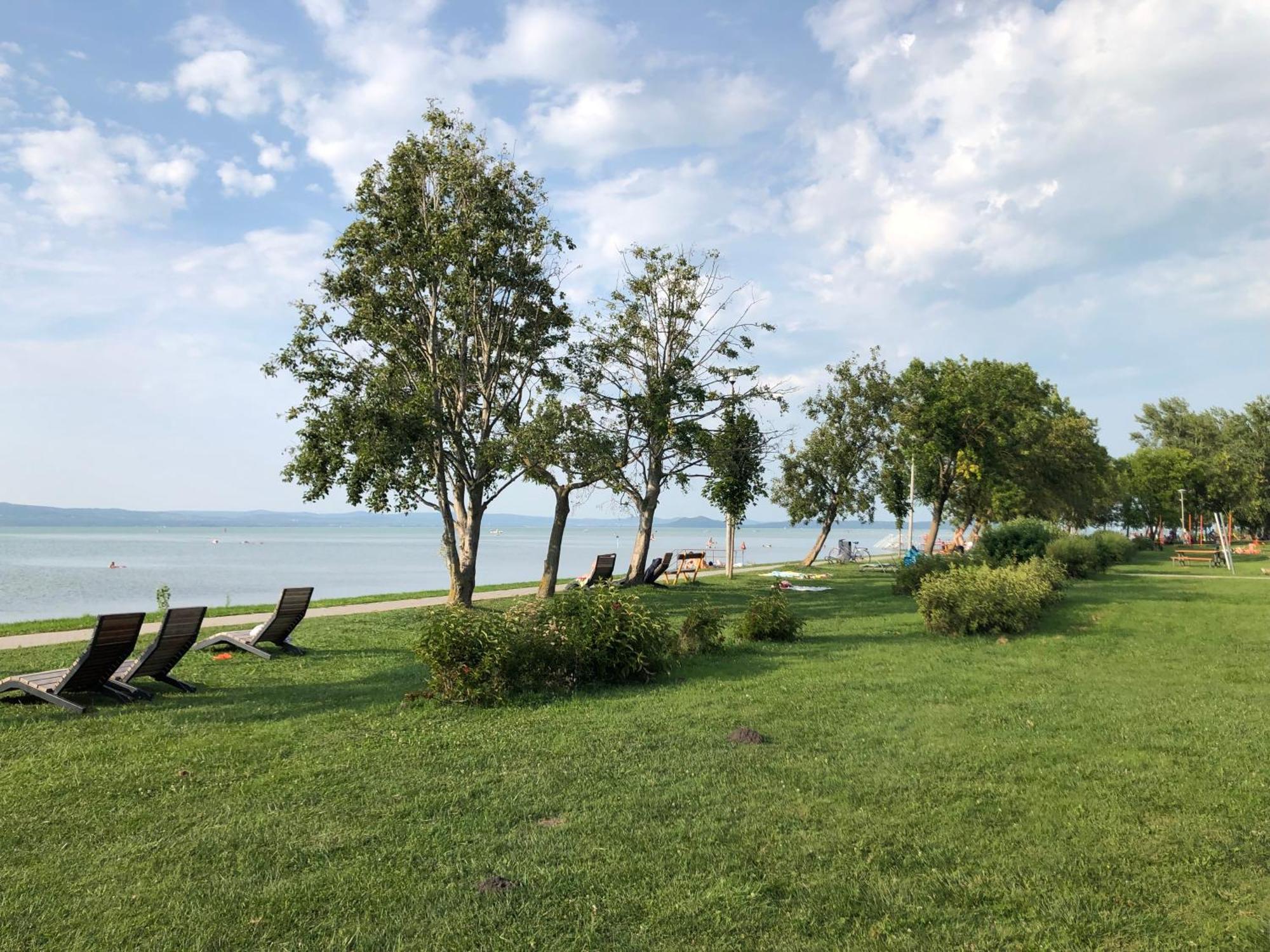 Vadszilva Apartman Balatonoszod Extérieur photo