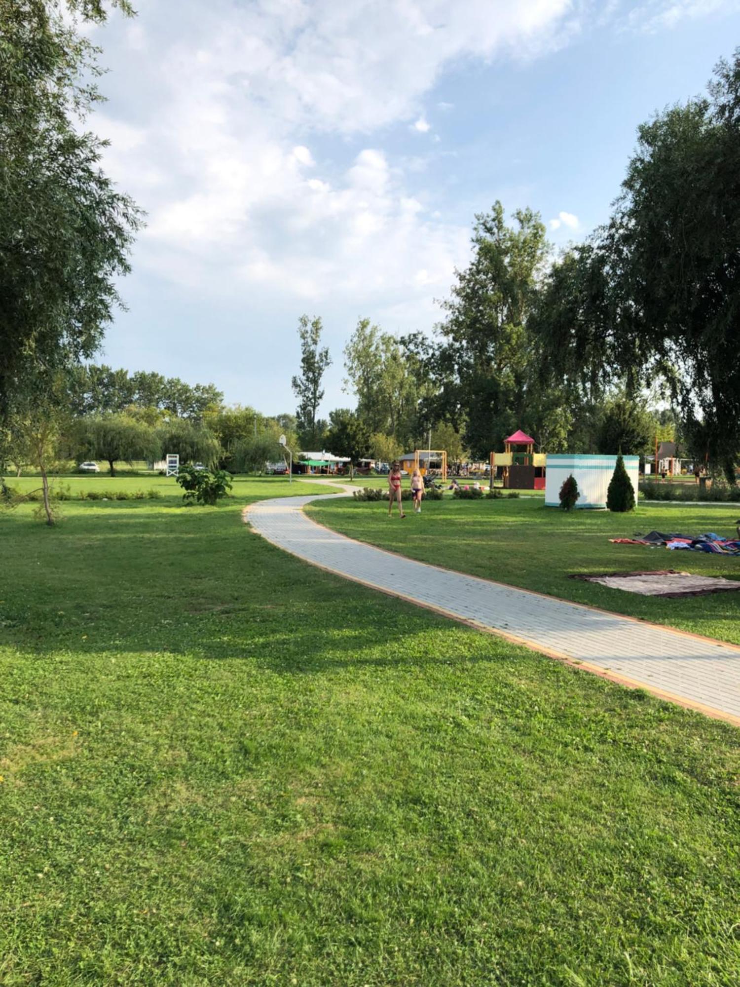 Vadszilva Apartman Balatonoszod Extérieur photo